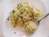 Aglio Olio – Pasta With Olive Oil and Garlic